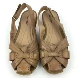 Baretraps Flats Sz 7 Rory Tan Leather Sticky Strap